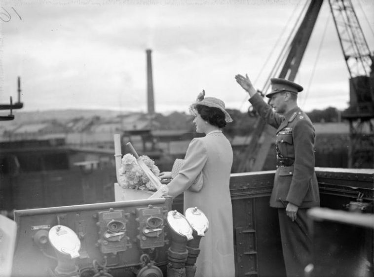 What did Queen Elizabeth do during World War
