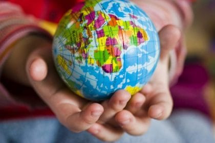 Te average person can't score more than 53% in this geography quiz